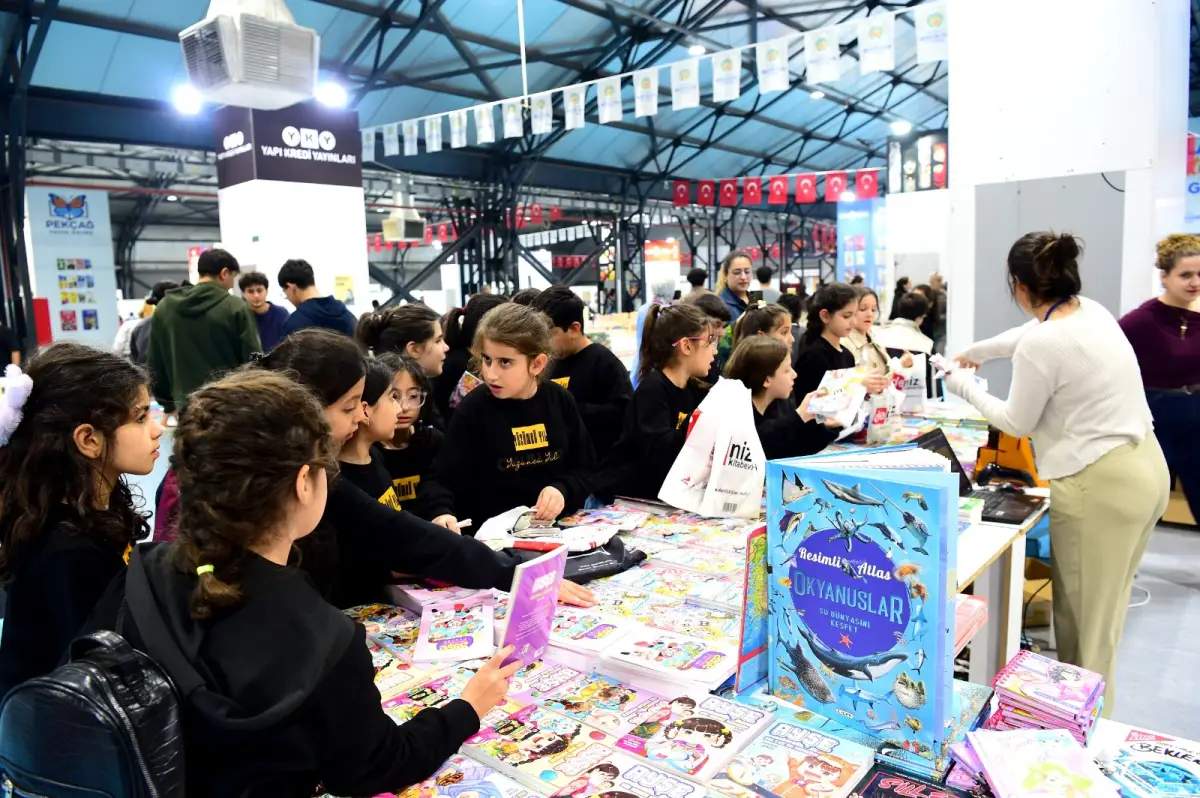 Malatyalı Yazarlar Kitap Fuarında Okurlarıyla Buluştu