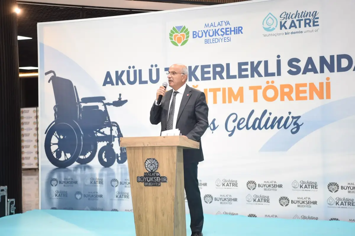 Malatya’da 80 Engelli Bireye Akülü Tekerlekli Sandalye Desteği
